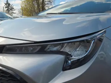 Toyota Corolla Touring Sports Hybrid Basis