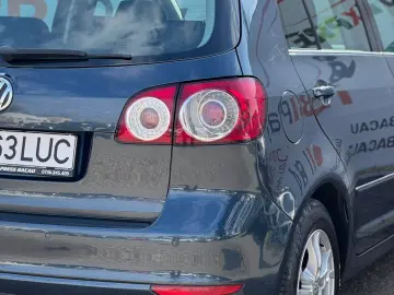 VOLKSWAGEN GOLF PLUS