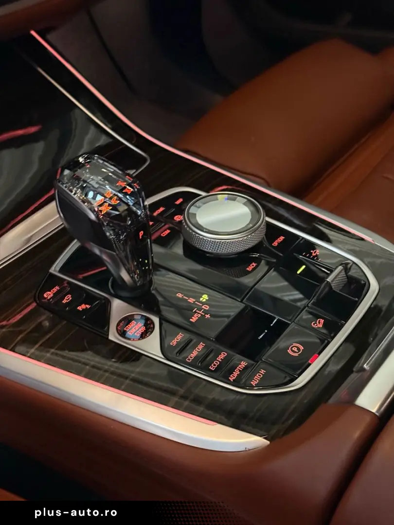 BMW X7 xDrive 40d M Sport Full Options