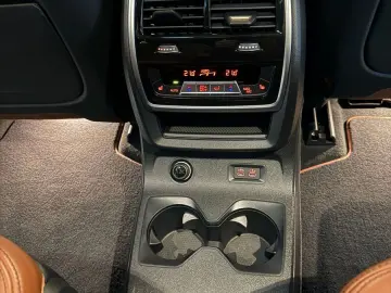 BMW X7 xDrive 40d M Sport Full Options