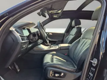 BMW X7 xDrive 40d M Sport Laser PanoSky DA Prof StHz