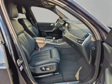 BMW X7 xDrive 40d M Sport Laser PanoSky DA Prof StHz