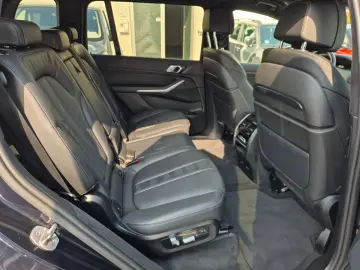 BMW X7 xDrive 40d M Sport Laser PanoSky DA Prof StHz