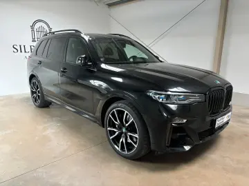 BMW X7 xDrive 40d M Sport Paket AHK RFK PANO MASSAGE