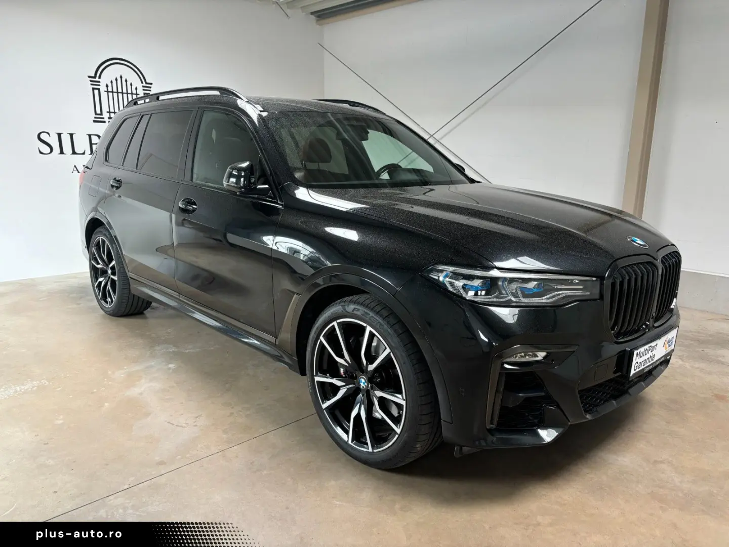 BMW X7 xDrive 40d M Sport Paket AHK RFK PANO MASSAGE