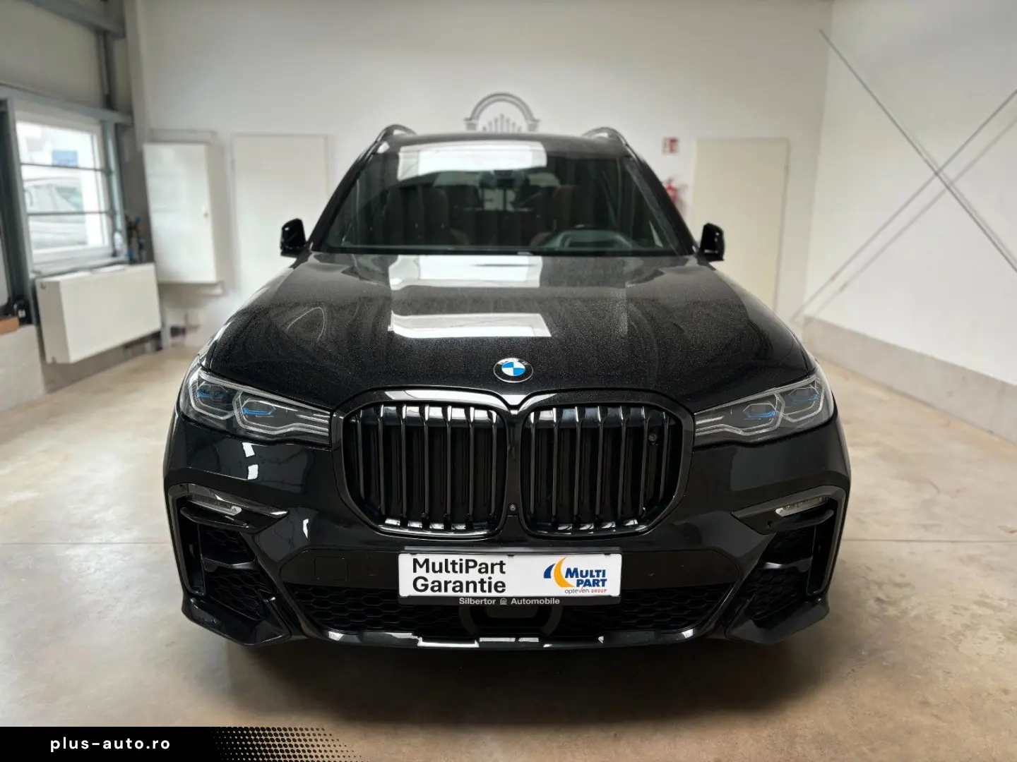 BMW X7 xDrive 40d M Sport Paket AHK RFK PANO MASSAGE