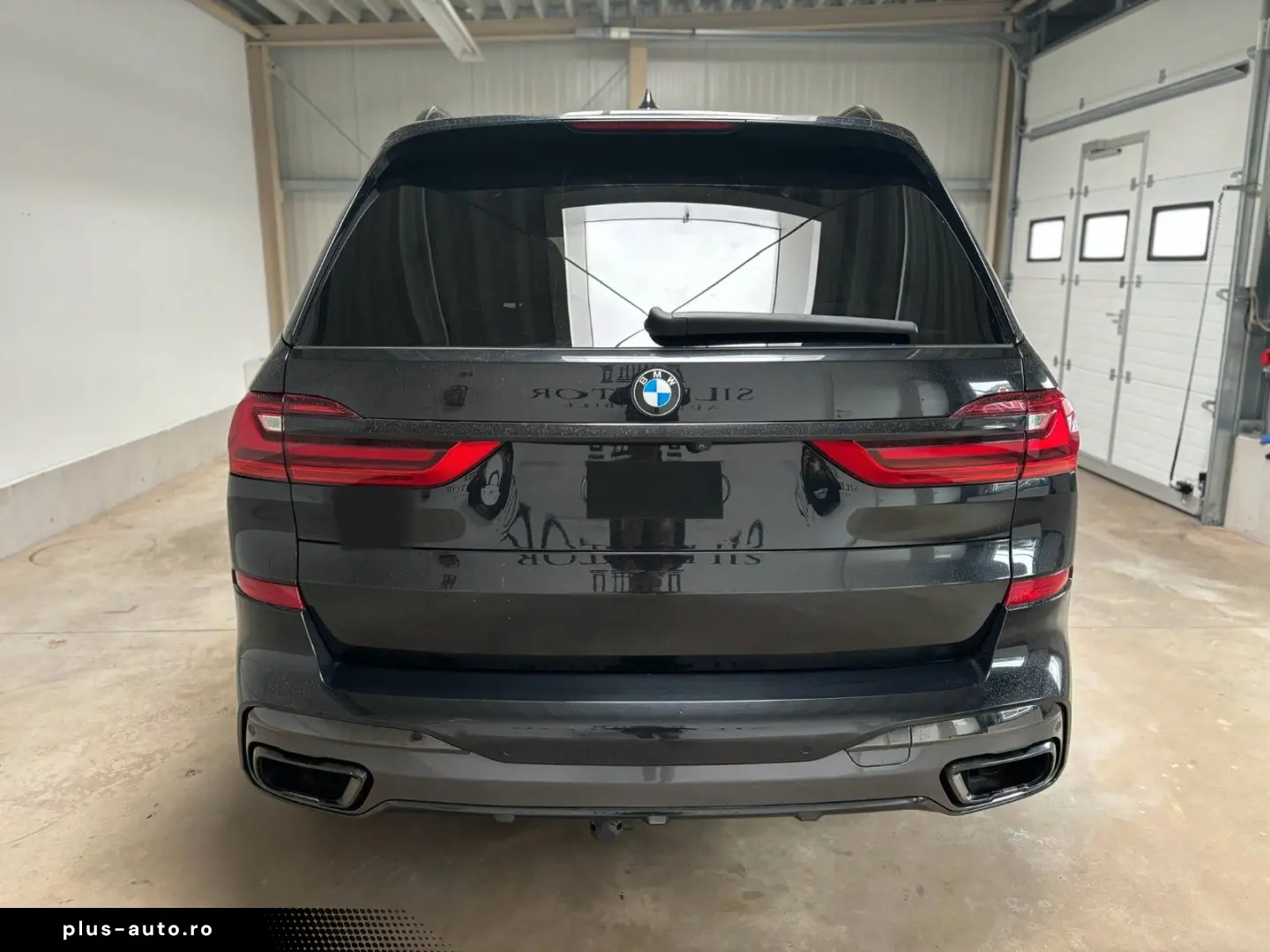 BMW X7 xDrive 40d M Sport Paket AHK RFK PANO MASSAGE