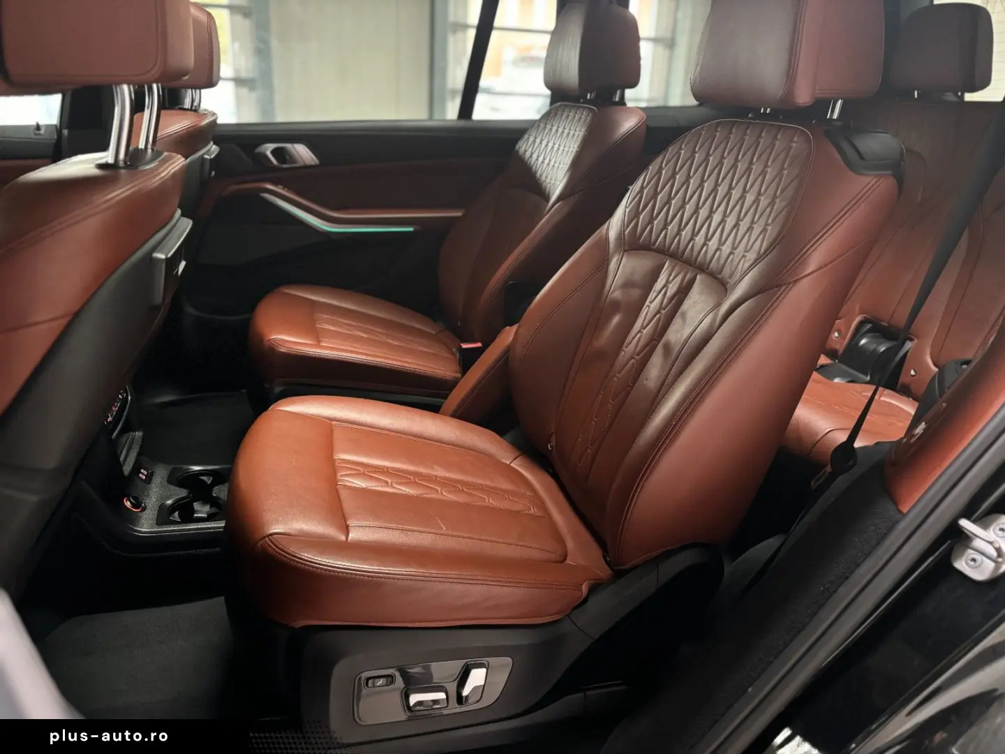 BMW X7 xDrive 40d M Sport Paket AHK RFK PANO MASSAGE