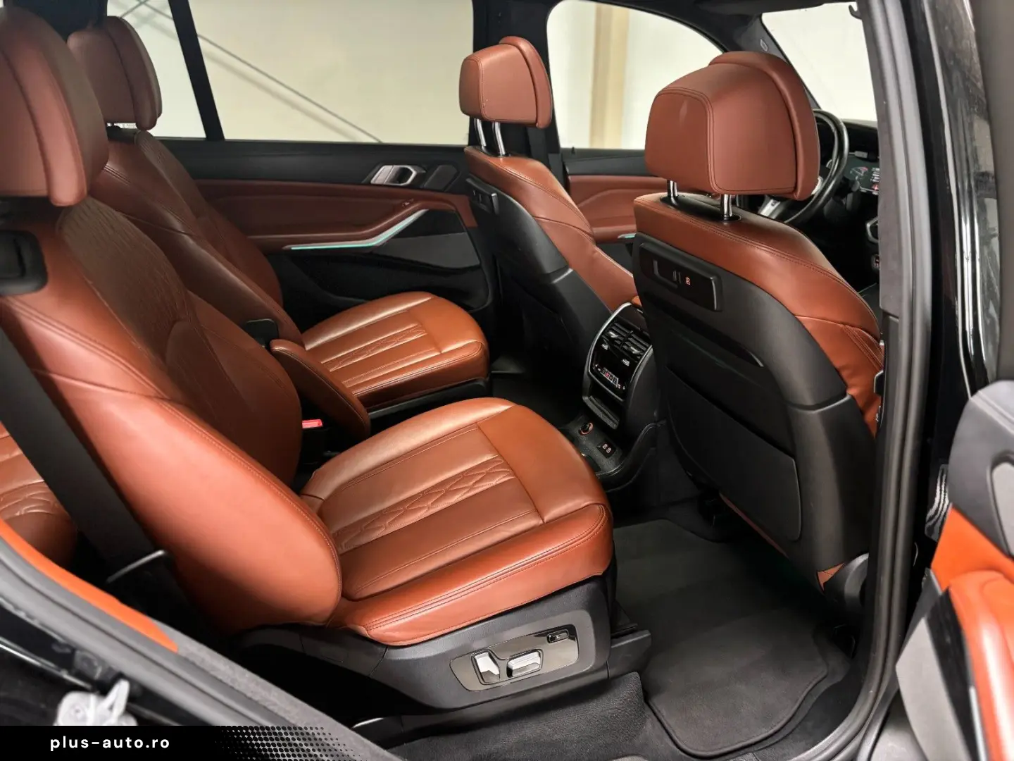 BMW X7 xDrive 40d M Sport Paket AHK RFK PANO MASSAGE