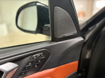 BMW X7 xDrive 40d M Sport Paket AHK RFK PANO MASSAGE