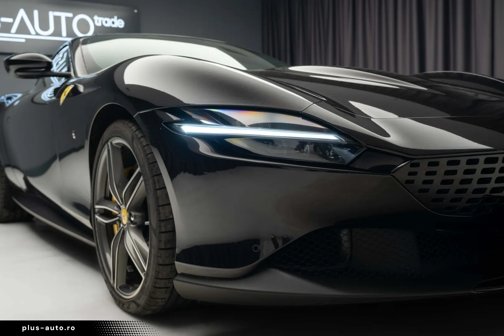 Ferrari Roma 3.9 T V8 DCT