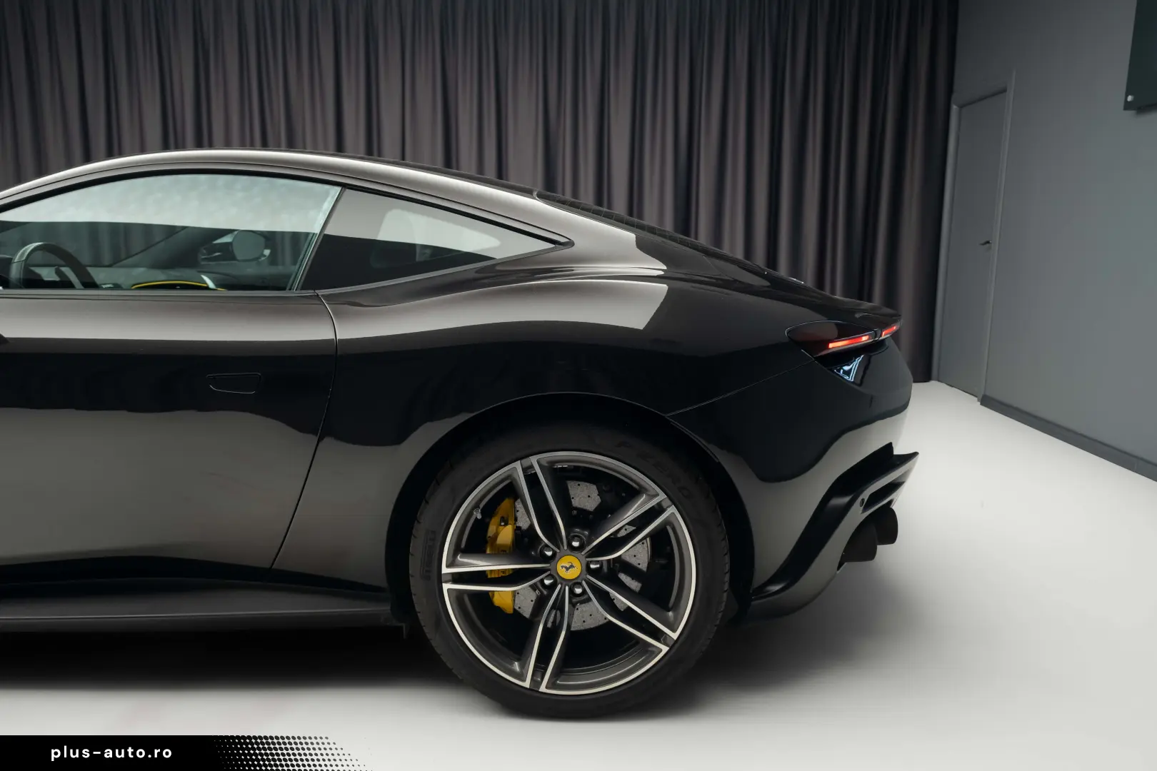 Ferrari Roma 3.9 T V8 DCT