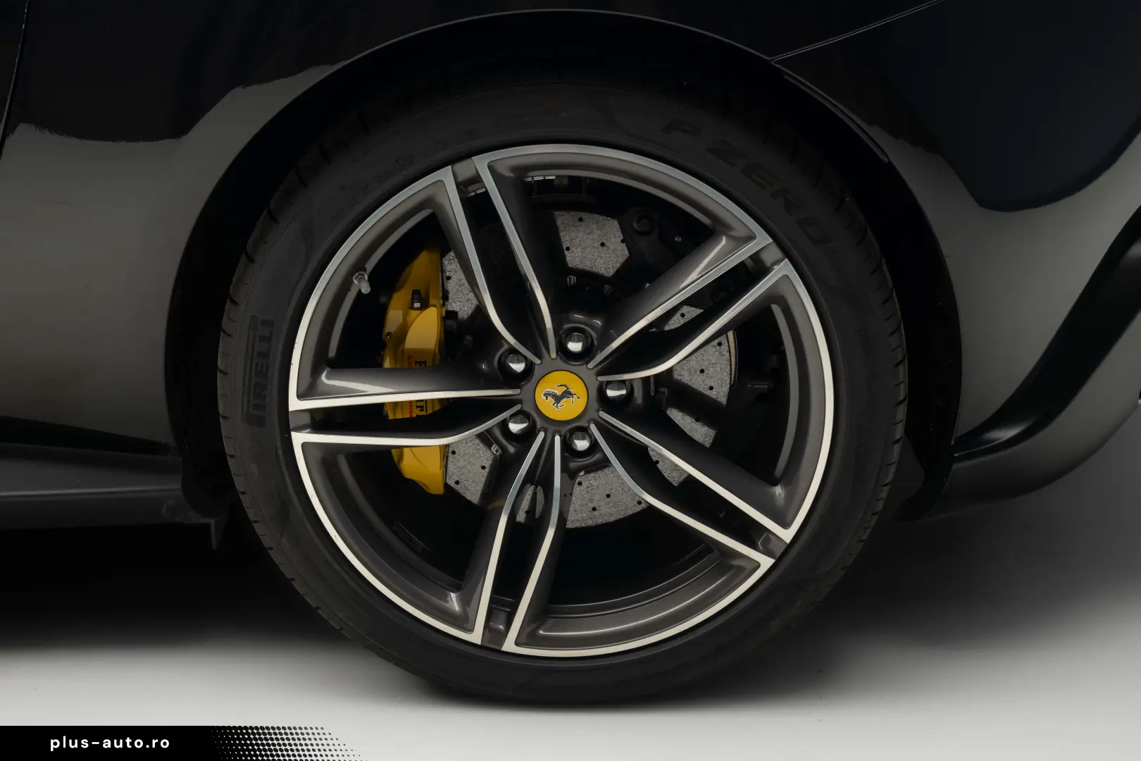 Ferrari Roma 3.9 T V8 DCT