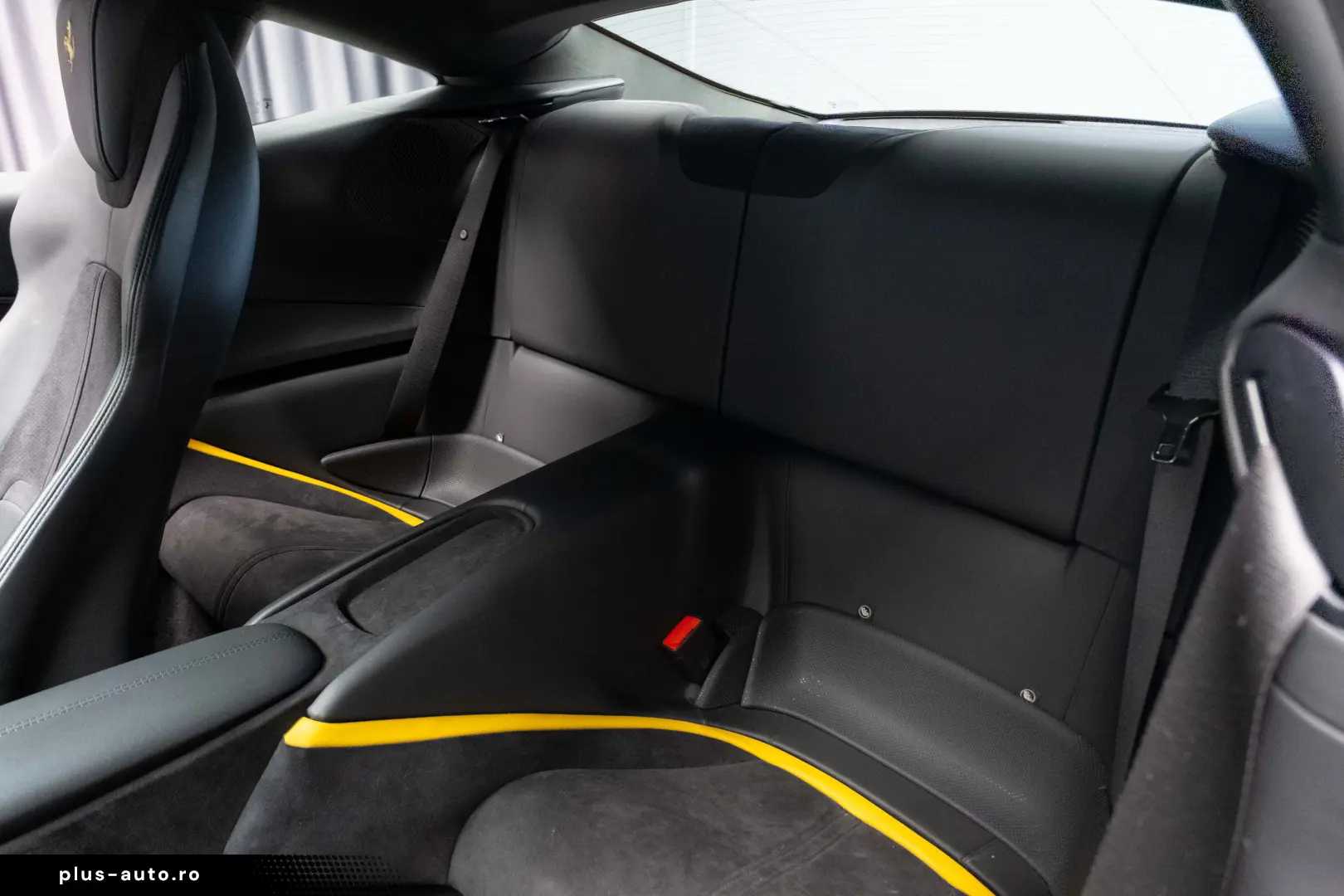 Ferrari Roma 3.9 T V8 DCT