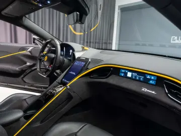 Ferrari Roma 3.9 T V8 DCT