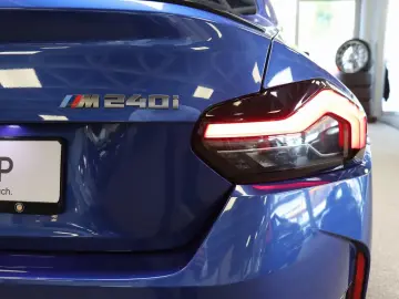 BMW M240i Coupe