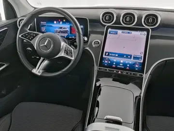 Mercedes-Benz GLC200 Avantgarde AHK Kamera Nav eHeck
