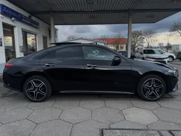 MERCEDES-BENZ CLA 250 e AMG EDITION PANO HUD DISTRONIC