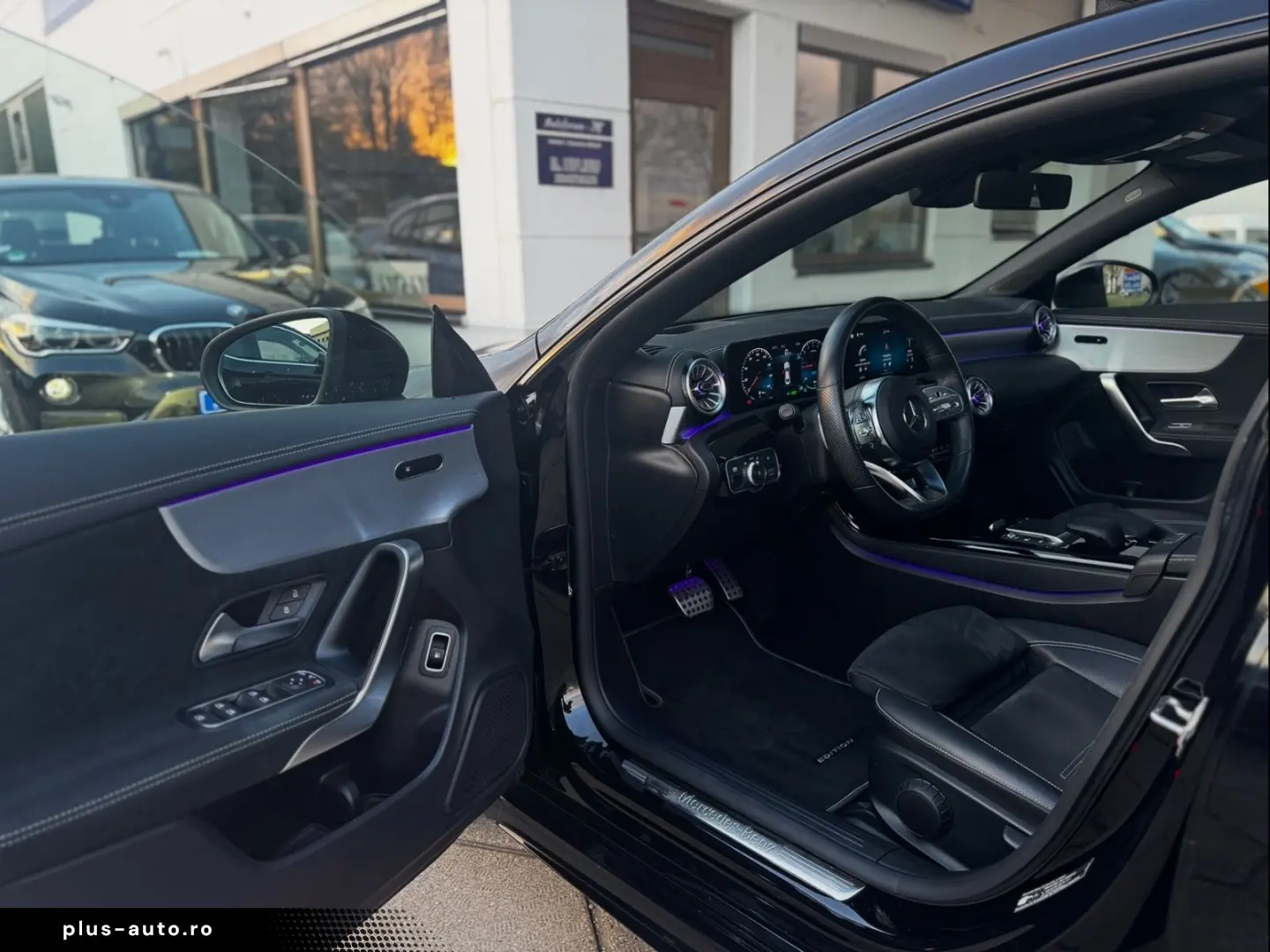 MERCEDES-BENZ CLA 250 e AMG EDITION PANO HUD DISTRONIC