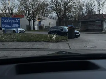 MERCEDES-BENZ CLA 250 e AMG EDITION PANO HUD DISTRONIC