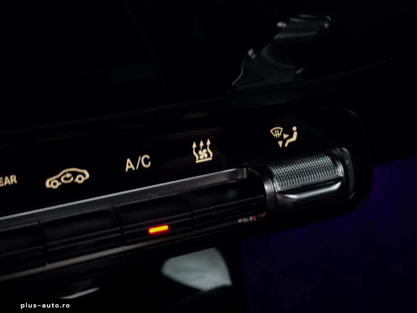 MERCEDES-BENZ CLA 250 e AMG EDITION PANO HUD DISTRONIC