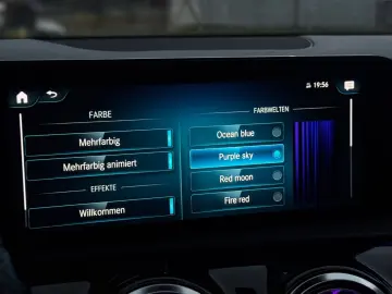 MERCEDES-BENZ CLA 250 e AMG EDITION PANO HUD DISTRONIC