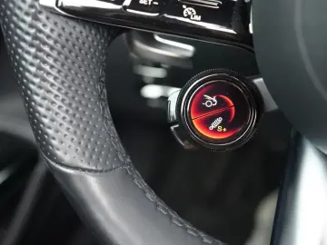 Mercedes-Benz SL 63 AMG 4Matic