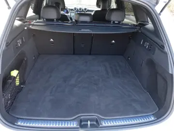 Mercedes-Benz GLC 200 Benzin Hybrid 4Matic Avantgarde