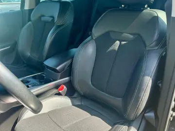 Renault Kadjar   Park Assist   Unghi mort   Rate   Garantie