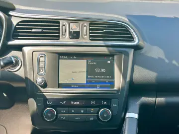 Renault Kadjar   Park Assist   Unghi mort   Rate   Garantie