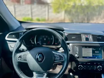 Renault Kadjar   Park Assist   Unghi mort   Rate   Garantie