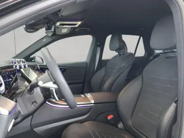 Mercedes-Benz GLC 200 4M AMG Line Advanced  AHK