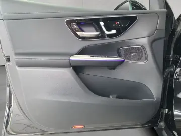 Mercedes-Benz GLC 200 4M AMG Line Advanced  AHK