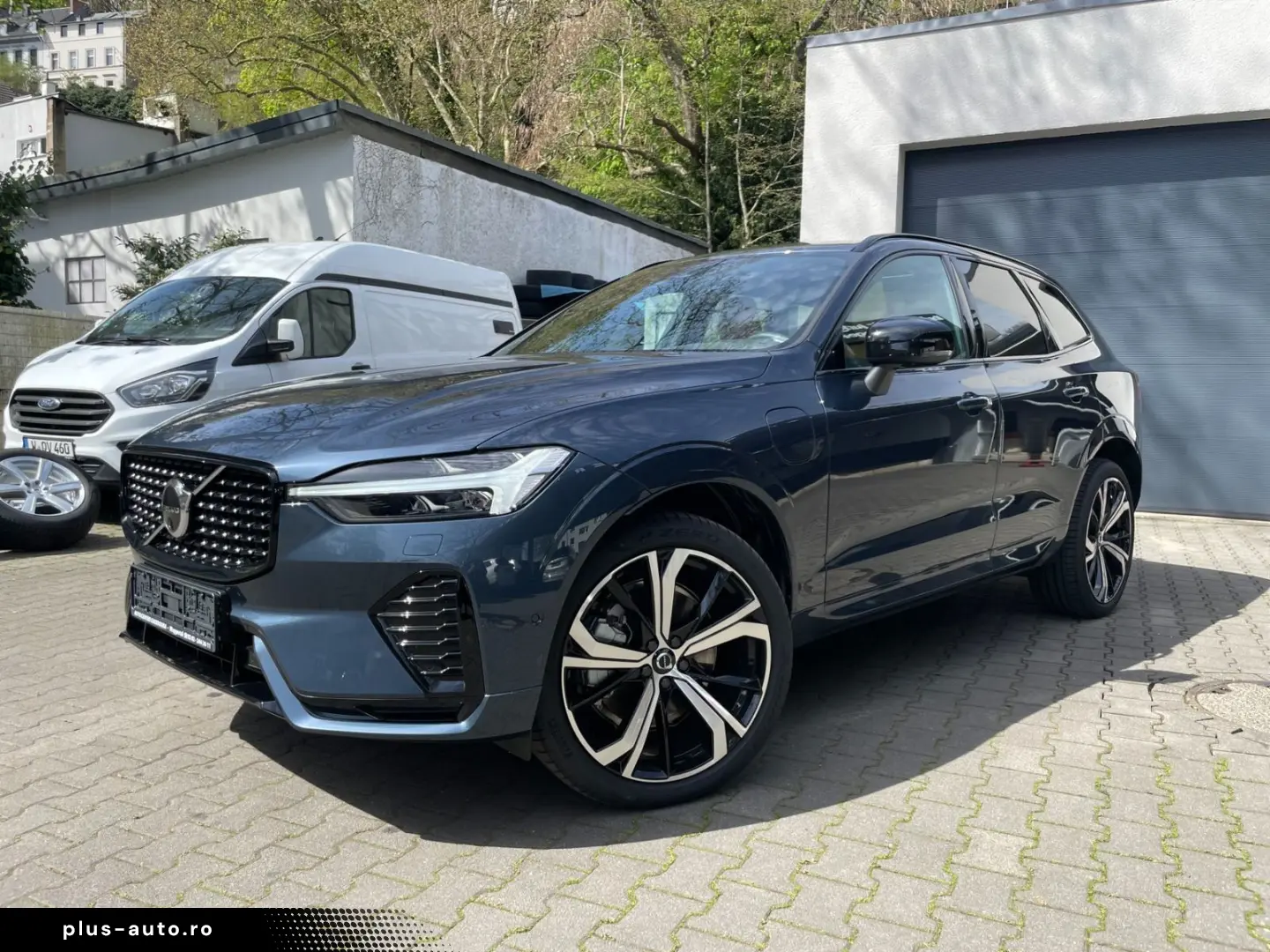 VOLVO XC60 T6 Plus Dark AHK 21