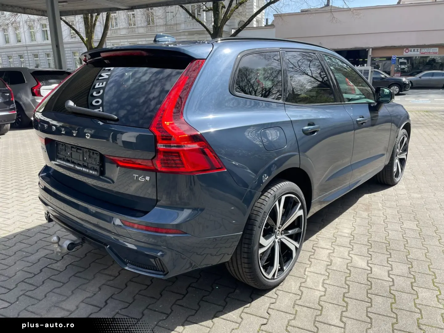 VOLVO XC60 T6 Plus Dark AHK 21