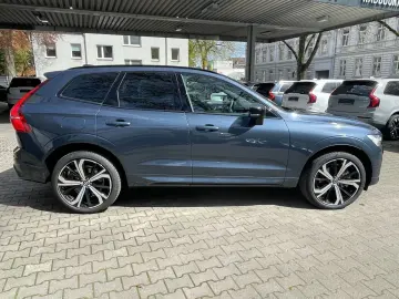VOLVO XC60 T6 Plus Dark AHK 21