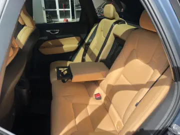 VOLVO XC60 T6 Plus Dark AHK 21