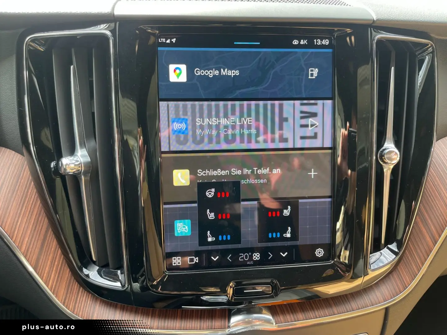 VOLVO XC60 T6 Plus Dark AHK 21