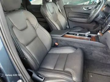 VOLVO XC60 T8 ULTIMATE   Bright 22 Zoll Plug-In Hybrid