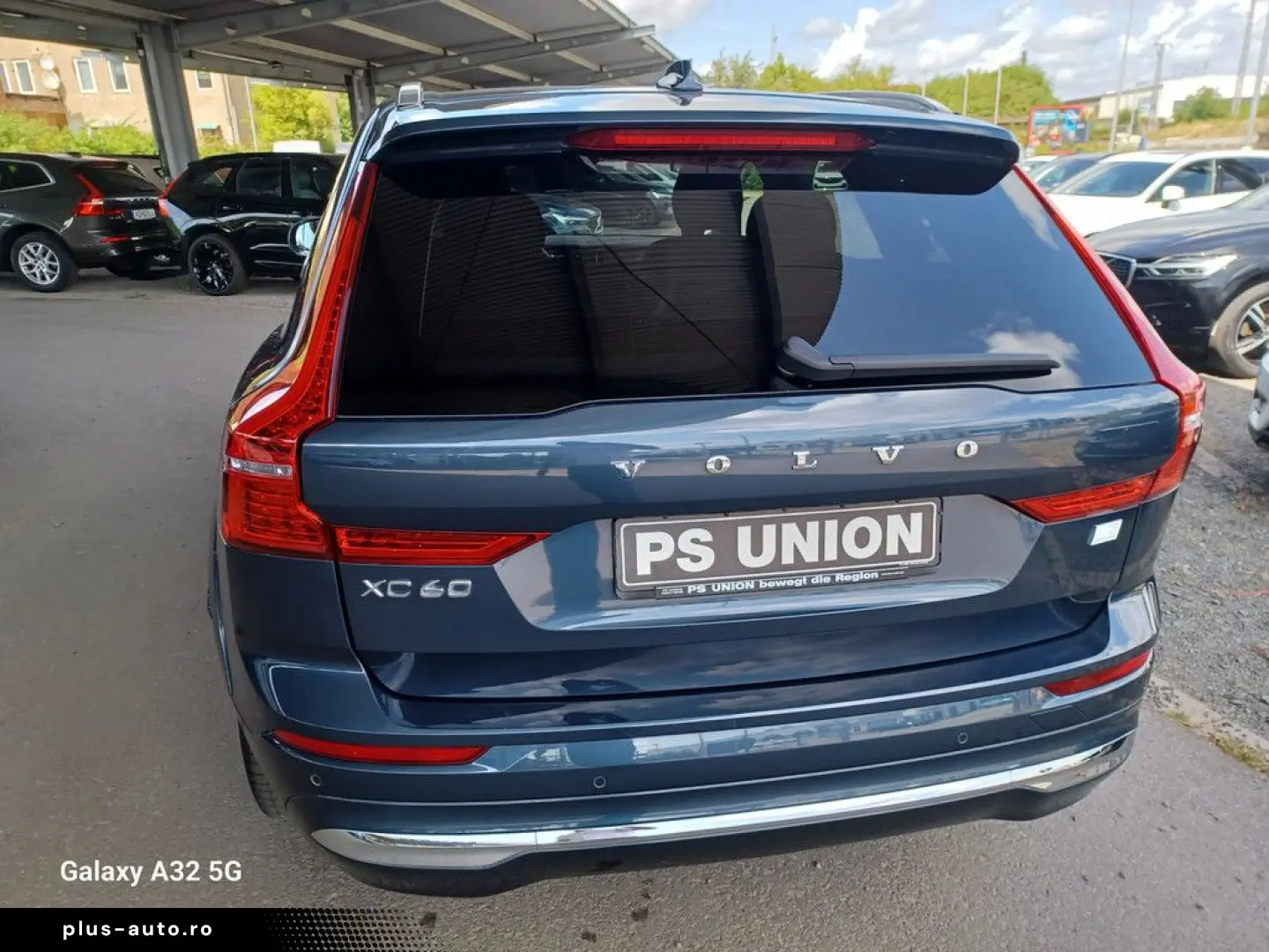 VOLVO XC60 T8 ULTIMATE   Bright 22 Zoll Plug-In Hybrid
