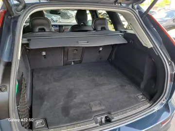 VOLVO XC60 T8 ULTIMATE   Bright 22 Zoll Plug-In Hybrid