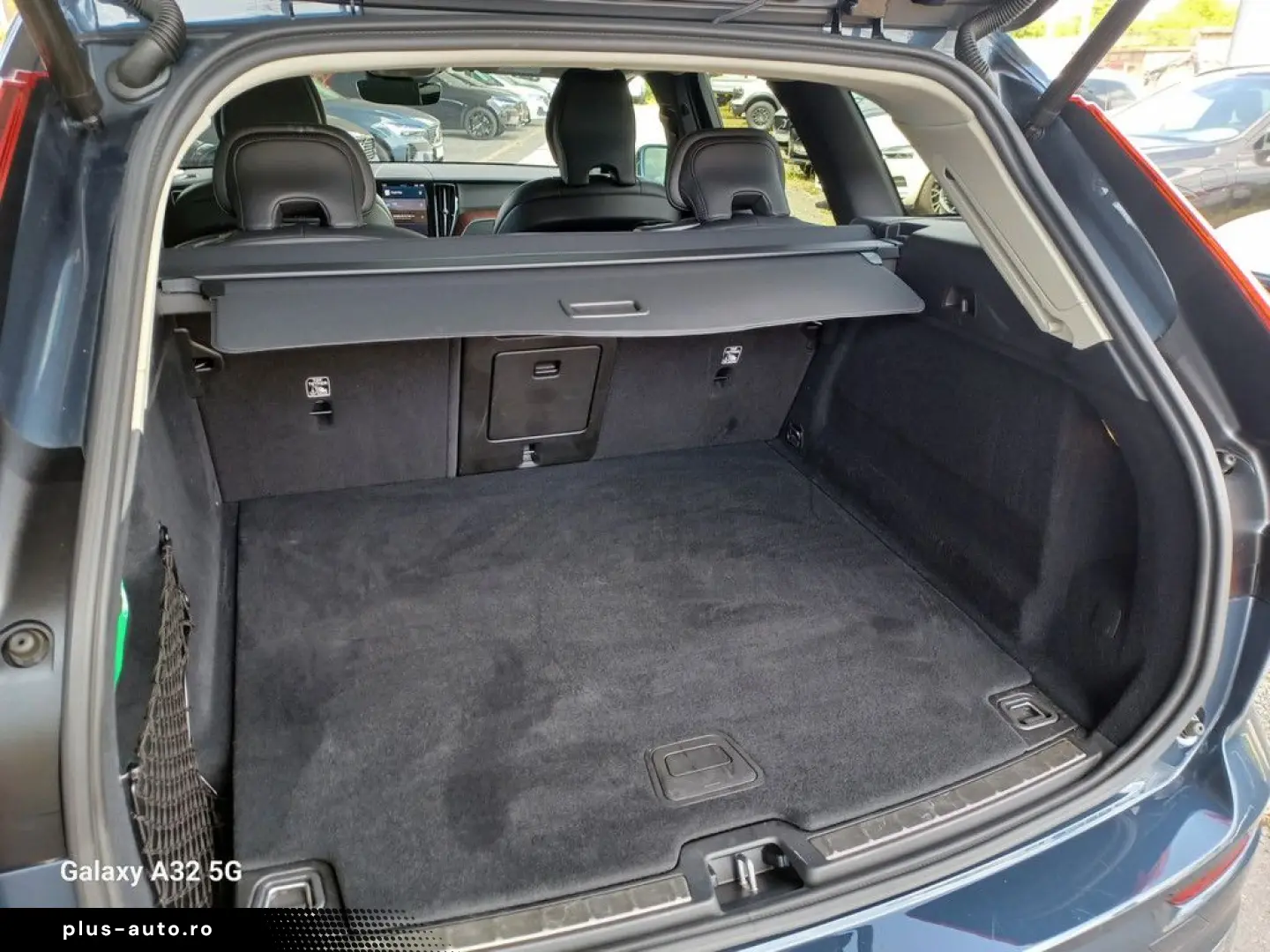 VOLVO XC60 T8 ULTIMATE   Bright 22 Zoll Plug-In Hybrid