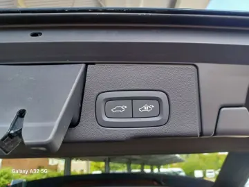 VOLVO XC60 T8 ULTIMATE   Bright 22 Zoll Plug-In Hybrid