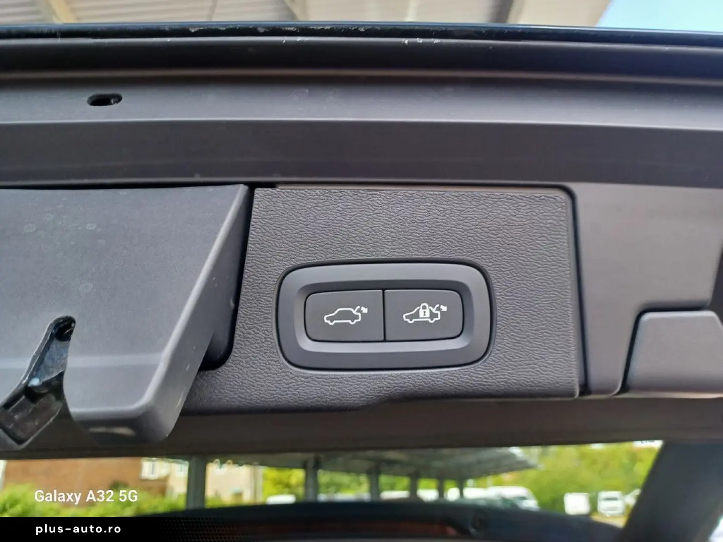 VOLVO XC60 T8 ULTIMATE   Bright 22 Zoll Plug-In Hybrid