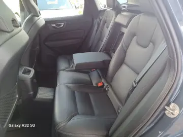 VOLVO XC60 T8 ULTIMATE   Bright 22 Zoll Plug-In Hybrid