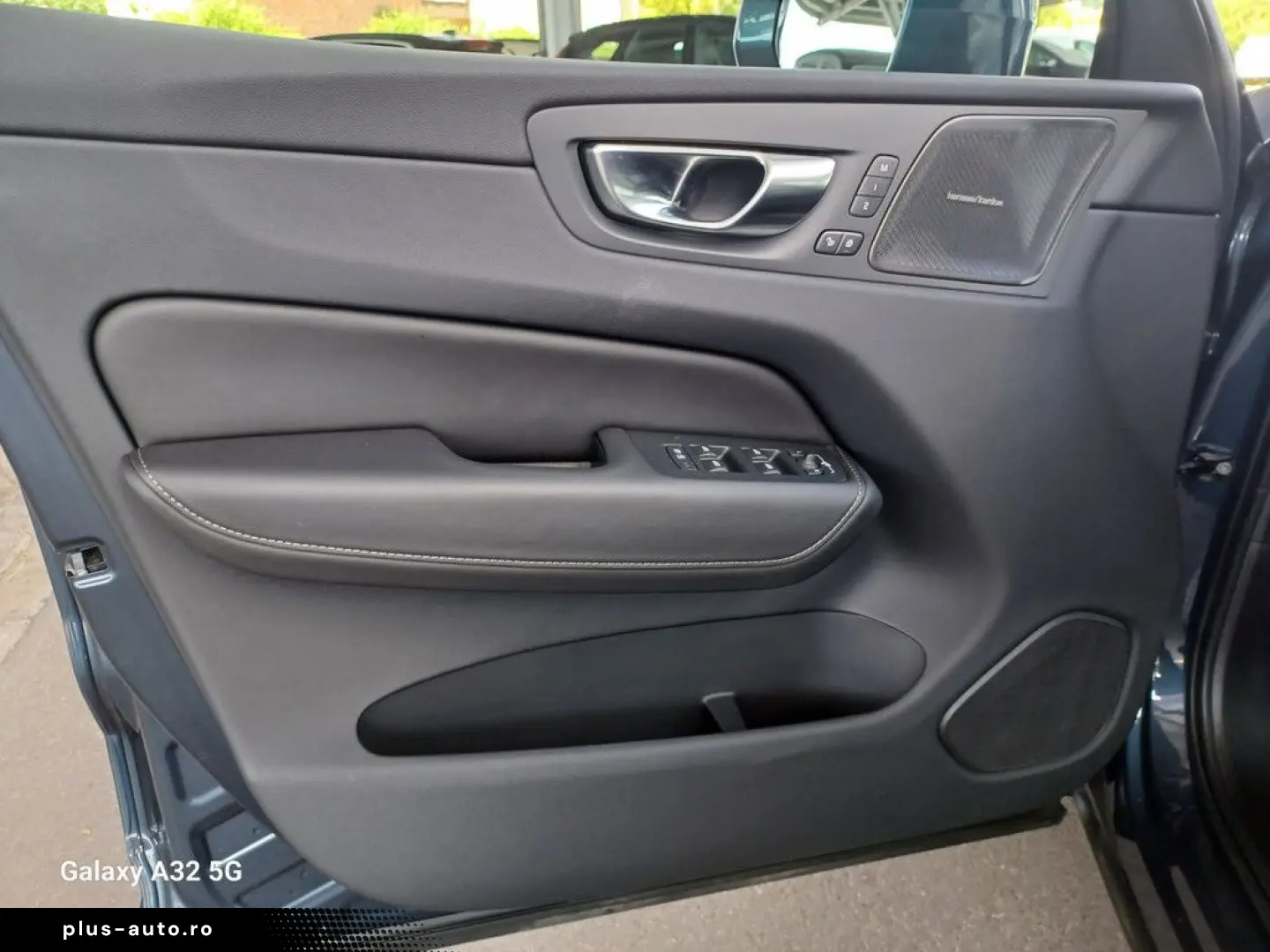 VOLVO XC60 T8 ULTIMATE   Bright 22 Zoll Plug-In Hybrid