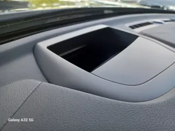 VOLVO XC60 T8 ULTIMATE   Bright 22 Zoll Plug-In Hybrid