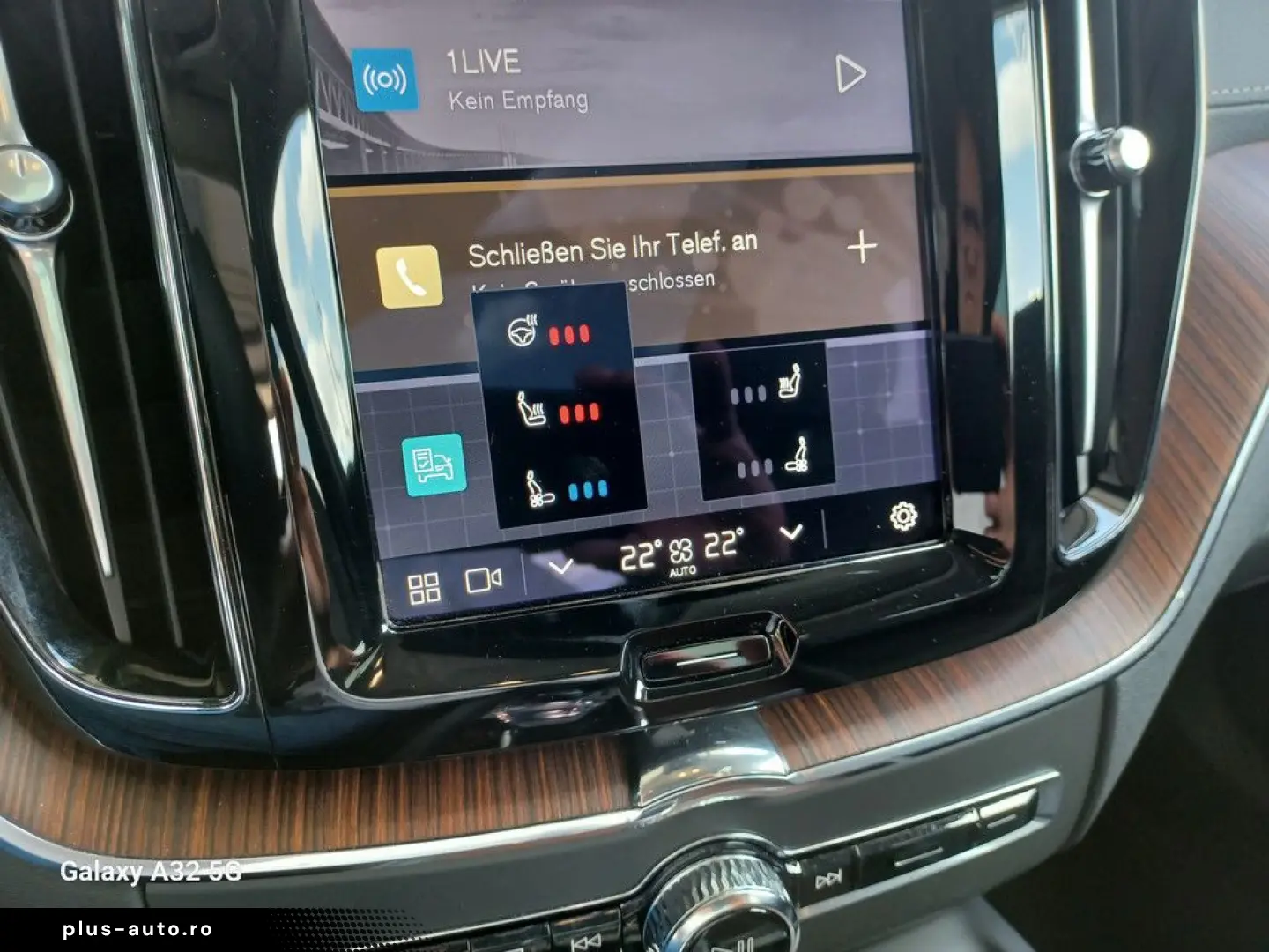 VOLVO XC60 T8 ULTIMATE   Bright 22 Zoll Plug-In Hybrid