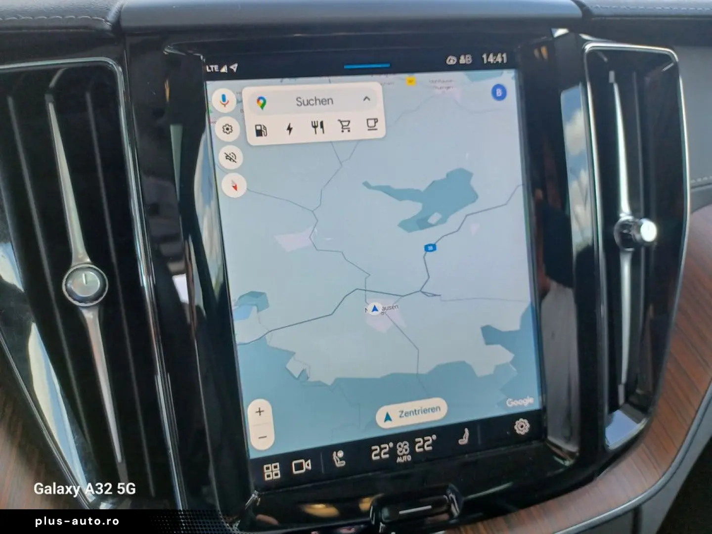 VOLVO XC60 T8 ULTIMATE   Bright 22 Zoll Plug-In Hybrid