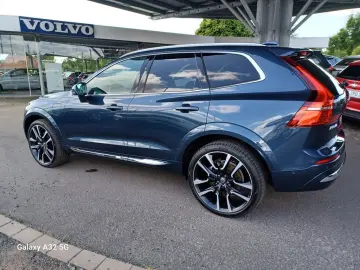 VOLVO XC60 T8 ULTIMATE   Bright 22 Zoll Plug-In Hybrid